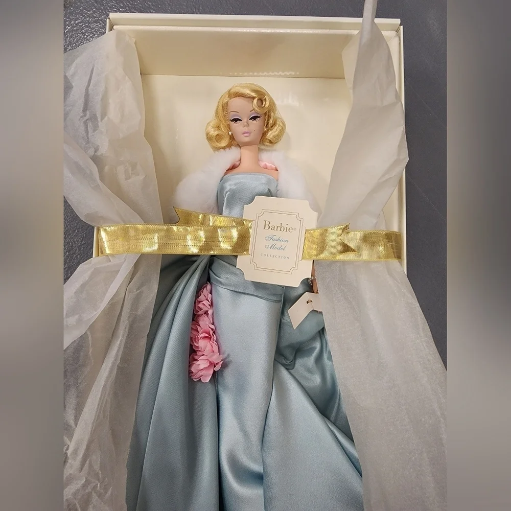 NRFB Barbie Silkstone Delphine Doll 2000 Limited Edition Mattel NIB